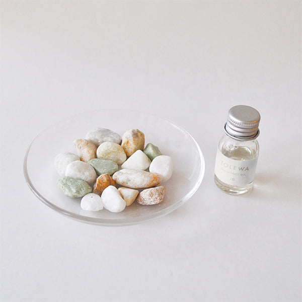 Fragrance Pebble LW (Lavender Woody)