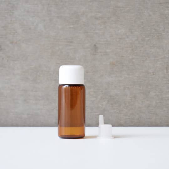 Brown glass bottle 10ml MR-010